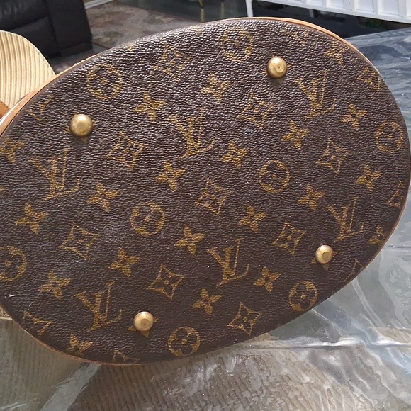 AUTHENTIC Louis Vuitton Bucket bag - Picture 8 of 13